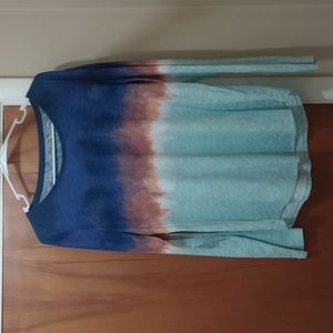 Long sleeve colorful shirt